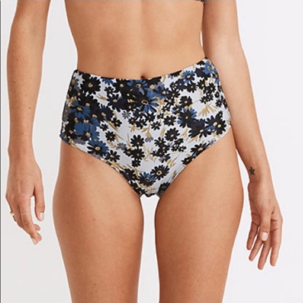 NWT- Madewell Second Wave Retro High-Waisted Bikini Bottom- Daisy Reverie